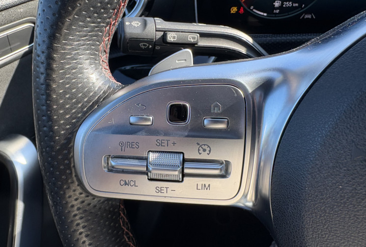 Mercedes Classe A 180d AMG Line * Toit Ouvrant * Carplay * Caméra * Angles Morts * Sièges Chauffants