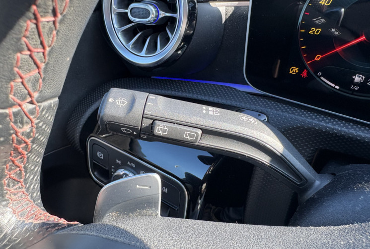 Mercedes Classe A 180d AMG Line * Toit Ouvrant * Carplay * Caméra * Angles Morts * Sièges Chauffants