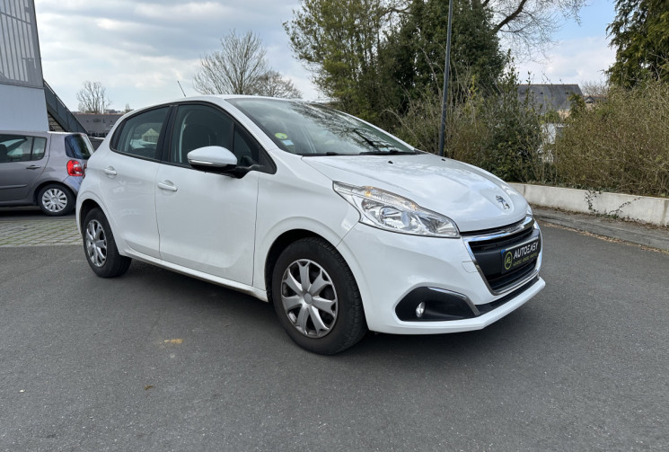 Peugeot 208 1.5 BlueHDi 100 Active Garantie premium jusqu'en 11/2026