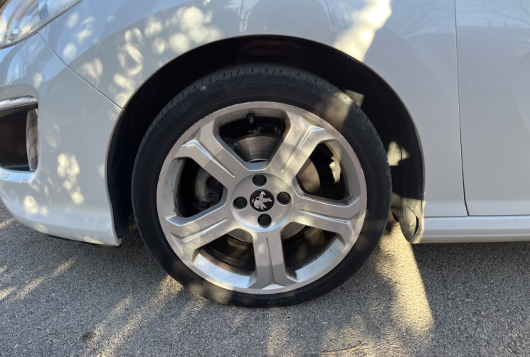 Peugeot 308 CC HDI 163cv Sport / Coupé cabriolet / Cuir / Blanc nacré