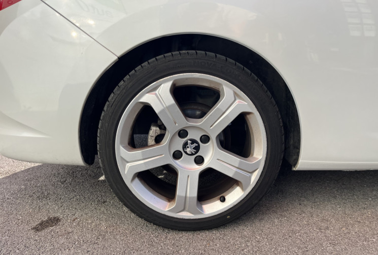 Peugeot 308 CC HDI 163cv Sport / Coupé cabriolet / Cuir / Blanc nacré