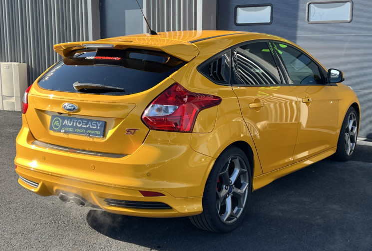 Ford Focus III ST 2.0 SCTi EcoBoost 250 cv