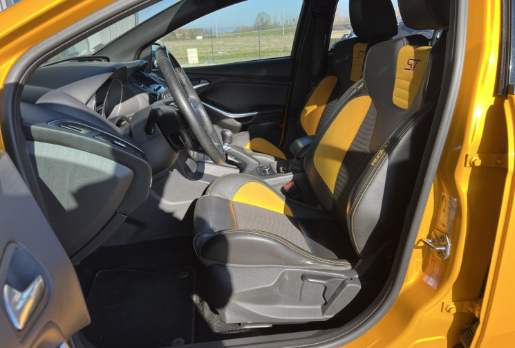 Ford Focus III ST 2.0 SCTi EcoBoost 250 cv