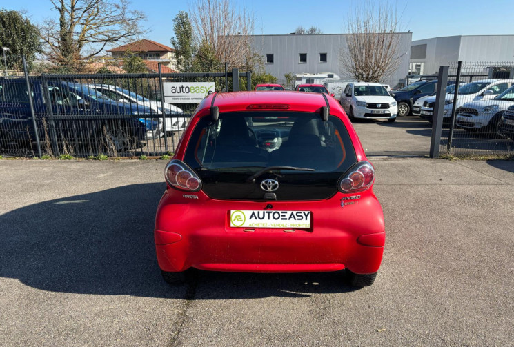 Toyota Aygo 1.0 Connect 68 ch / clim