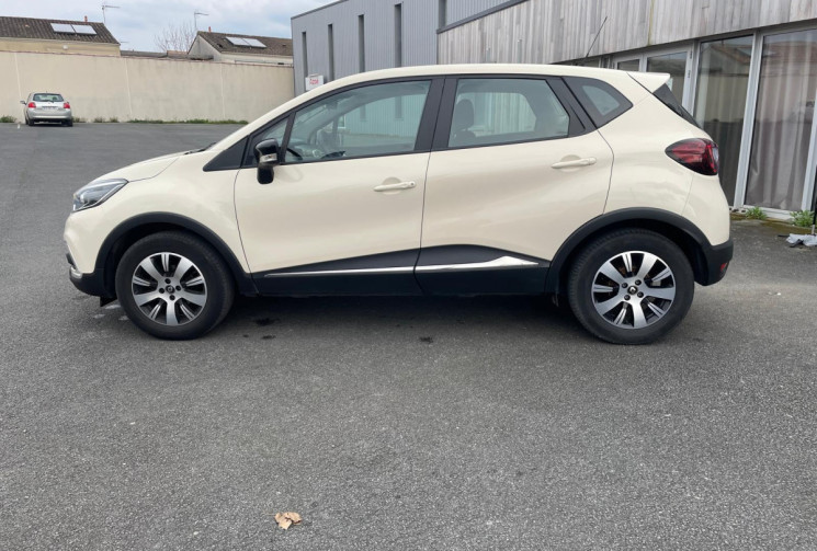 Renault Captur ZEN 0.9TCE 90CV - CHAINE DE DISTRIBUTION - TRES BON ETAT - GARANTIE 12 MOIS