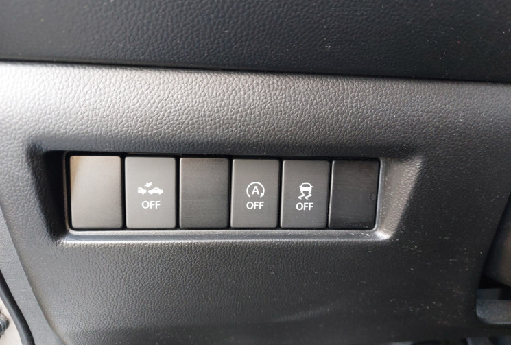Suzuki SWIFT 1.2 DUALJET HYBRID 83 ch Avantage 