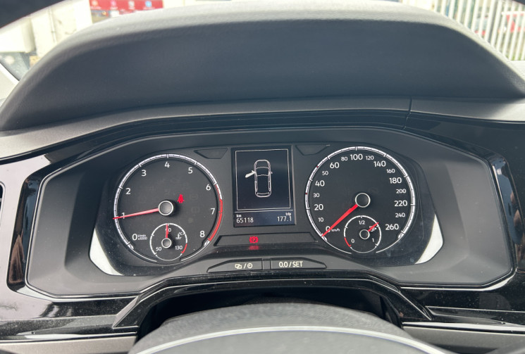 Volkswagen Polo VI 1.0 TSI 95 Ch CONFORTLINE * ENTRETIEN VW * GPS 