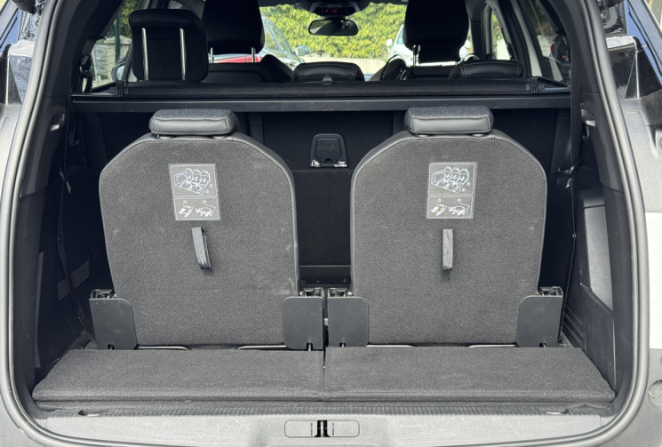 Peugeot 5008 GT line BlueHDi 130 ch EAT8  / 7 places / Cam 360° / Sièges élec Chauffant / Focal