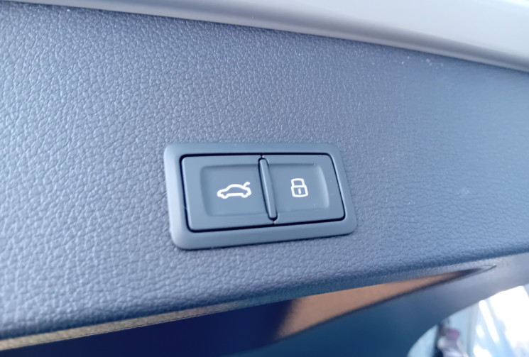 Audi SQ2 50 TFSI 300 ch S tronic 7 Quattro - Pas de Malus - État neuf -Toit ouvrant  - SONOS -