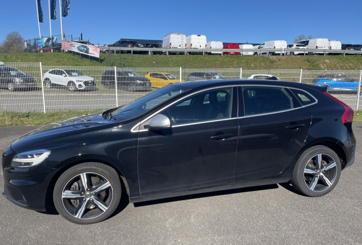 Volvo V40 II D3 2.0 TDi  16 V S&S 150 CV R-DESIGN 