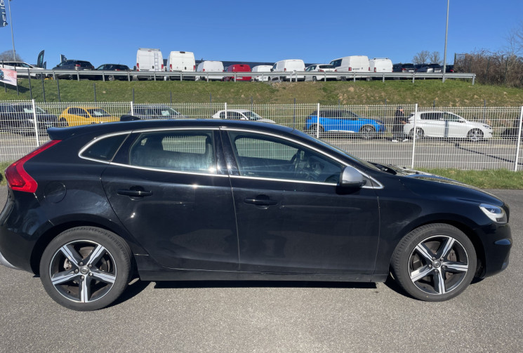 Volvo V40 II D3 2.0 TDi  16 V S&S 150 CV R-DESIGN 