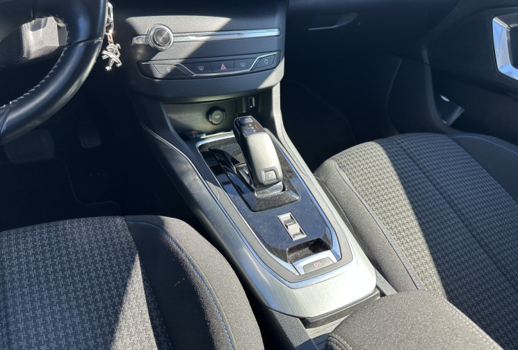 Peugeot 308 1.2 THP Puretech EAT8 130 STYLE / COURROIE FAITE