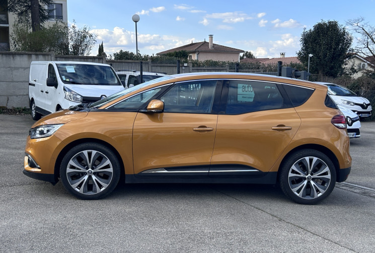 Renault Scénic 1.5 DCI / 110 CH / INTENS / PREMIERE MAIN 