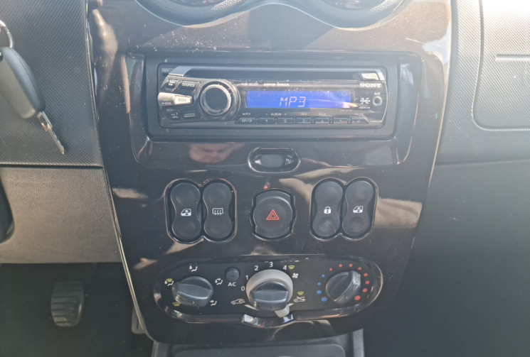 Dacia Duster 1.5 dci 110 CH DISTRI FAIT 1ERE MAIN