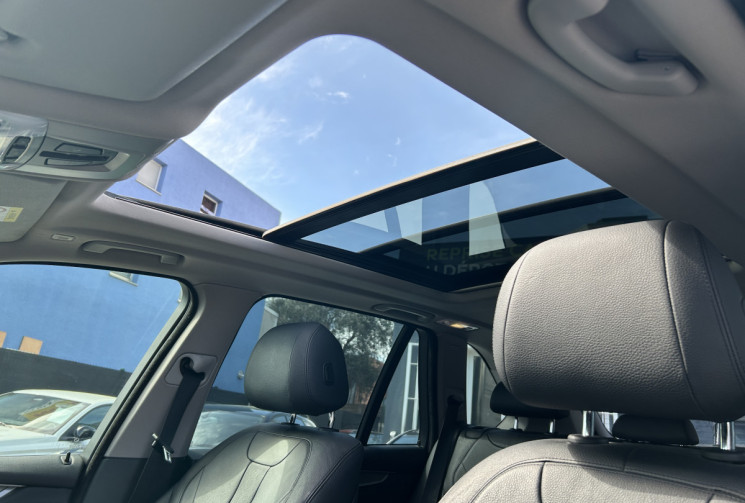 BMW X5 (F15) SDRIVE 25D 231 Ch XLINE BVA8 * 1ER MAIN *  TOIT OUVRANT * SIEGES ELECTRIQUES