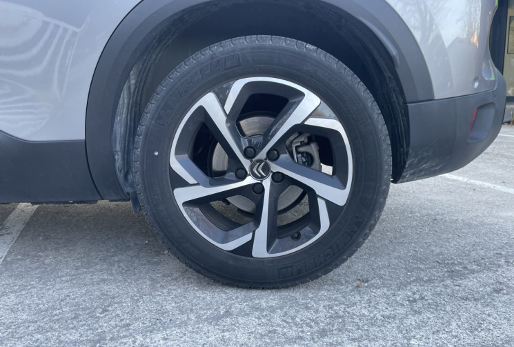 Citroën C5 Aircross  1.2 130 SHINE Grip Control * Français 2e main / Distribution changée