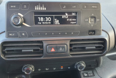 Peugeot Partner 1.6 BLUEHDI 100 S&S 1000KG STANDARD GRIP + ATTELAGE