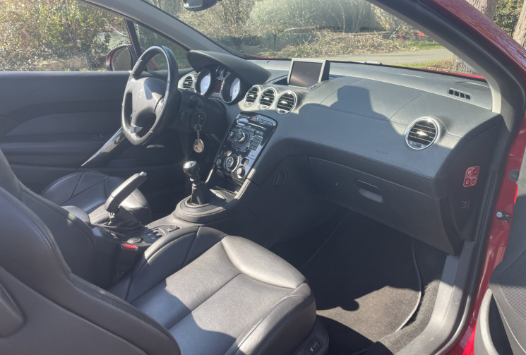 Peugeot 308 CC 1.6 THP FELINE 156