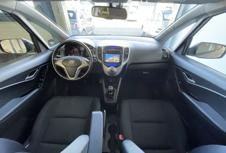 Hyundai ix20 1.6 125 ch Executive (caméra de recul + toit ouvrant)