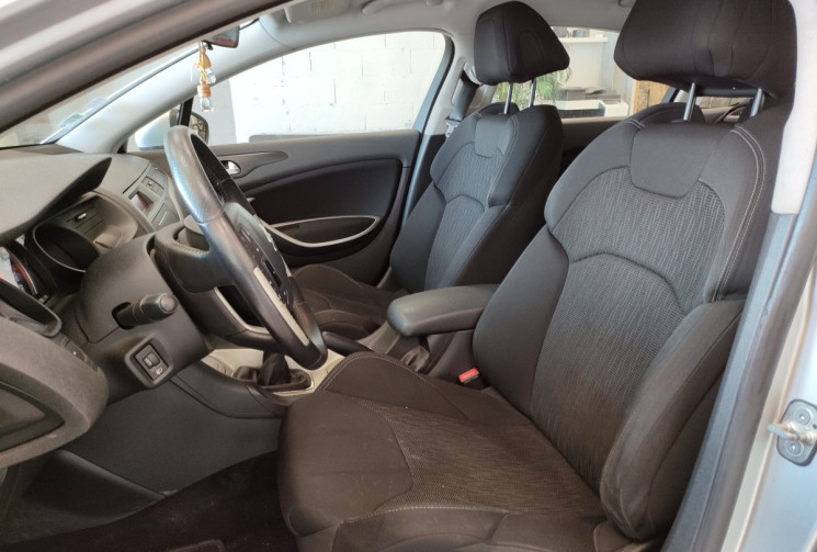 Citroën C5 1.6 HDi110 FAP Confort