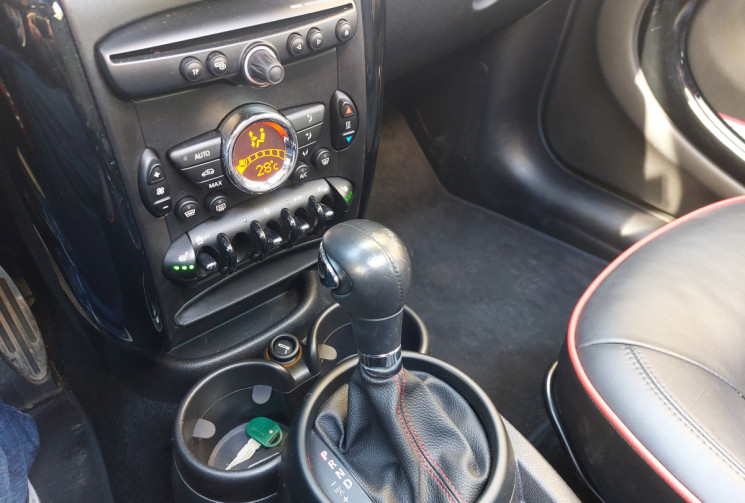 Mini Countryman 218 CH ALL4 JCW TOIT OUVRANT CAR PLAY CAMERA Harman Kardon...