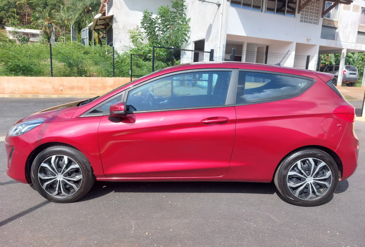 Ford Fiesta 1.1 75ch 3p // Bon état // Première main