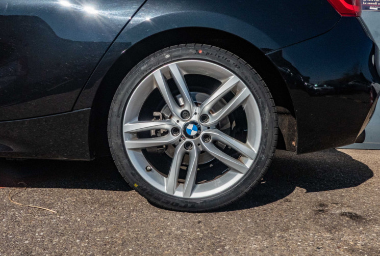 BMW Série 1 118i LCI M Sport Toit Ouvrant Caméra GPS Pro Suivi complet BMW
