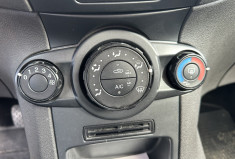 Ford FIESTA  1.25 i 16V 82 FUN RADAR AR