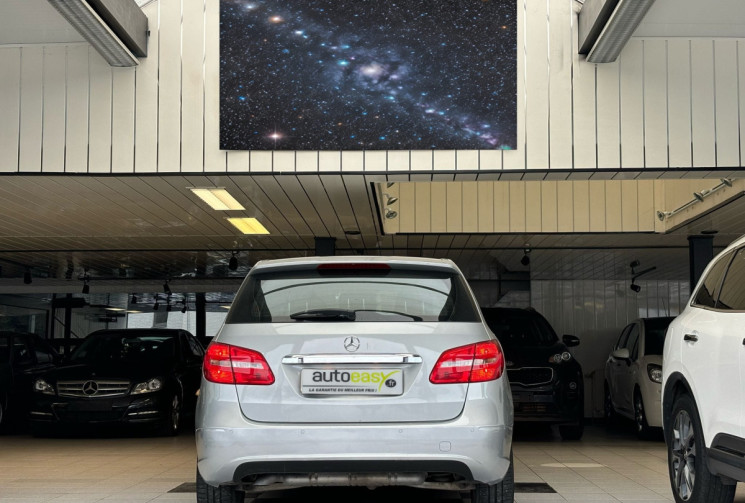 Mercedes CLASSE B B 180 CDI 110 CV Business Executive + CUIR