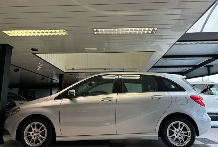 Mercedes CLASSE B B 180 CDI 110 CV Business Executive + CUIR