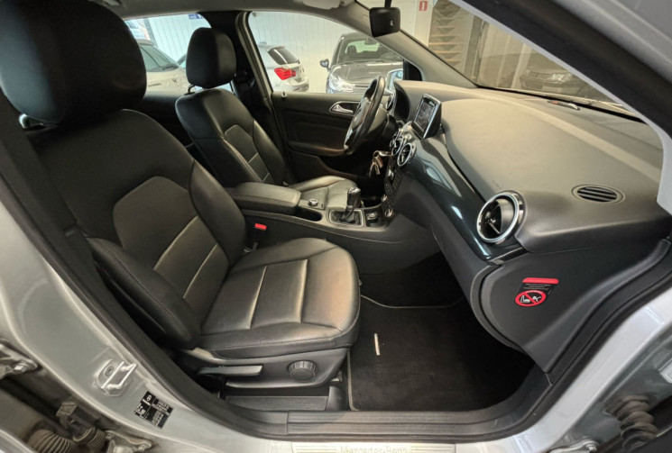 Mercedes CLASSE B B 180 CDI 110 CV Business Executive + CUIR