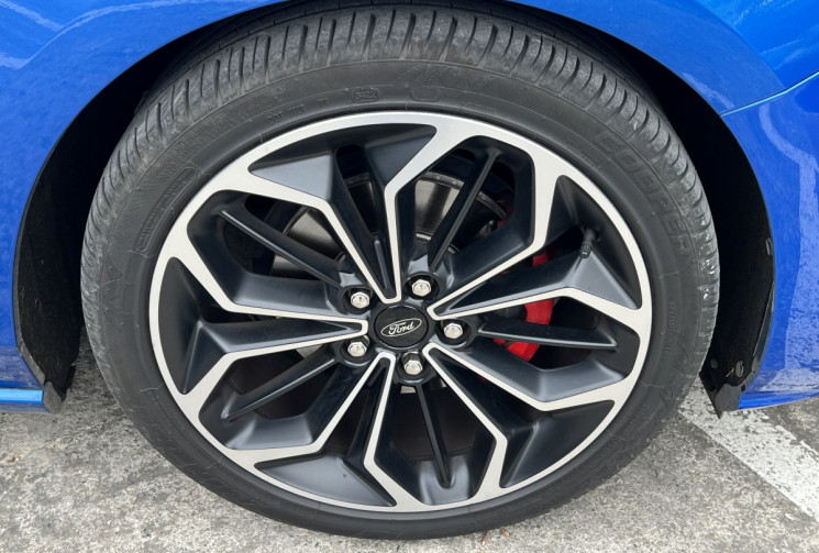 Ford Focus 1.0 Ecoboost 125 ST-Line / Bang & Olufsen / Sièges Chauffants / Full LED / ATH / Keyless 