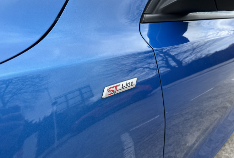 Ford Focus 1.0 Ecoboost 125 ST-Line / Bang & Olufsen / Sièges Chauffants / Full LED / ATH / Keyless 