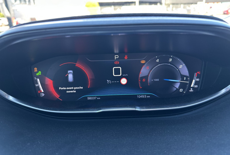 Peugeot 3008 2.0 BlueHDi EAT8 180 GT Line / GRIP CONTROL