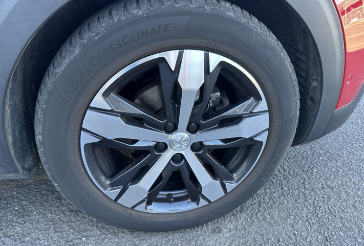Peugeot 3008 2.0 BlueHDi EAT8 180 GT Line / GRIP CONTROL