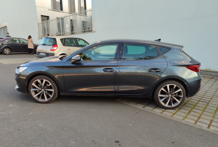 SEAT Leon IV 1.5 eTSI 150ch FR DSG7