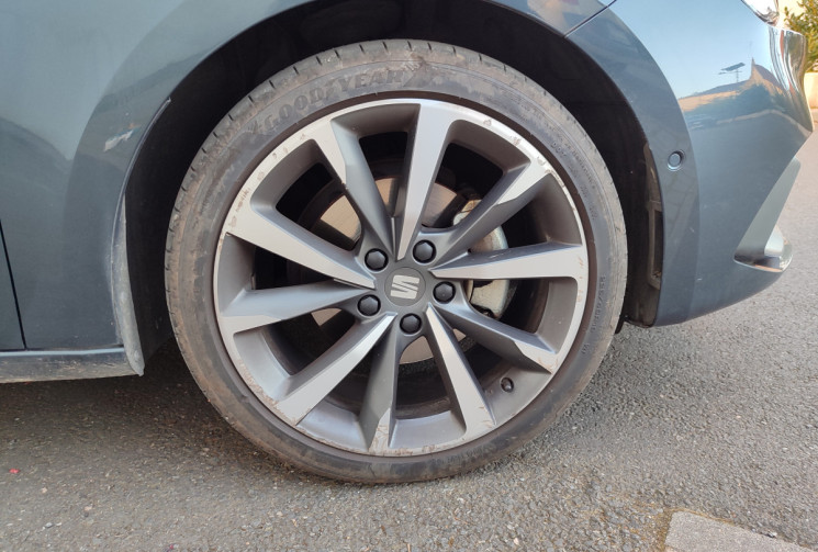 SEAT Leon IV 1.5 eTSI 150ch FR DSG7
