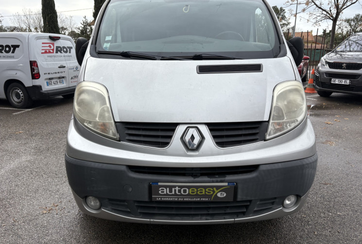 Renault TRAFIC Combi 8 places 2.0 DCI 115cv Boîte automatique 