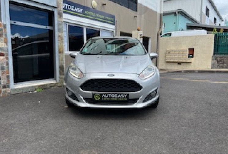 Ford Fiesta VI Phase 2 1.5 TDCi WHITE
