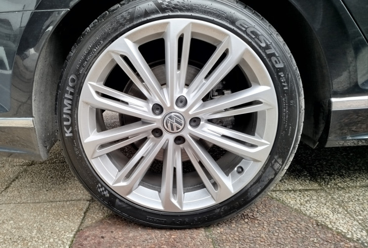 Volkswagen Passat B8 2.0 TDI DSG6 150 cv R line Carat 
