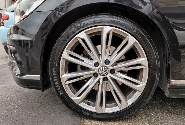 Volkswagen Passat B8 2.0 TDI DSG6 150 cv R line Carat 