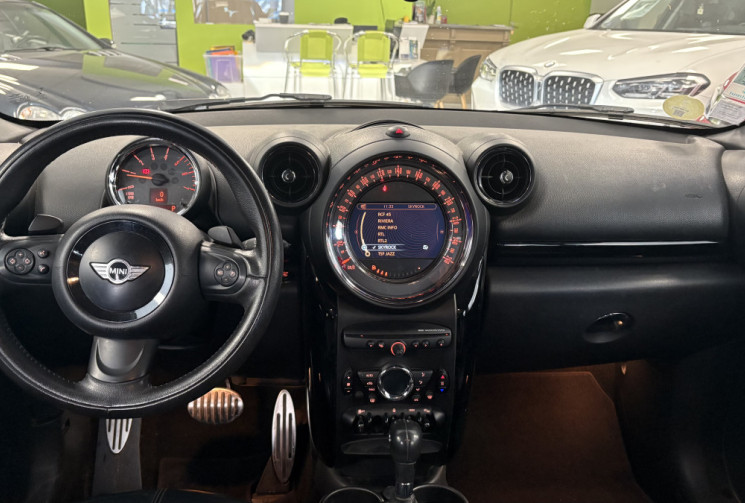 Mini Countryman 143 CV Cooper SD ALL4 RED HOT 