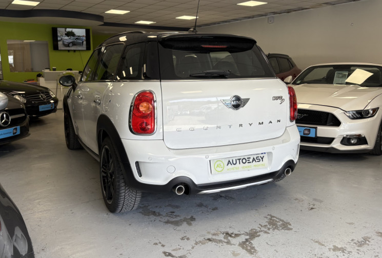 Mini Countryman 143 CV Cooper SD ALL4 RED HOT 