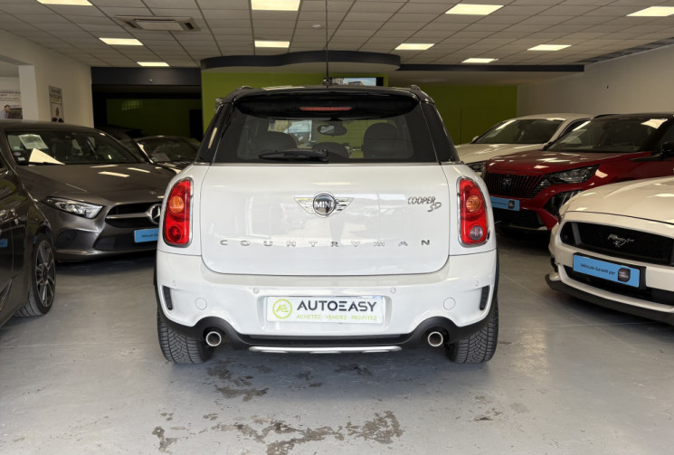 Mini Countryman 143 CV Cooper SD ALL4 RED HOT 