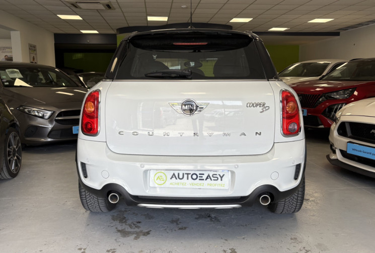 Mini Countryman 143 CV Cooper SD ALL4 RED HOT 