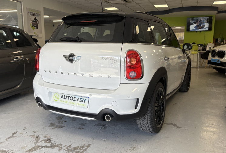 Mini Countryman 143 CV Cooper SD ALL4 RED HOT 