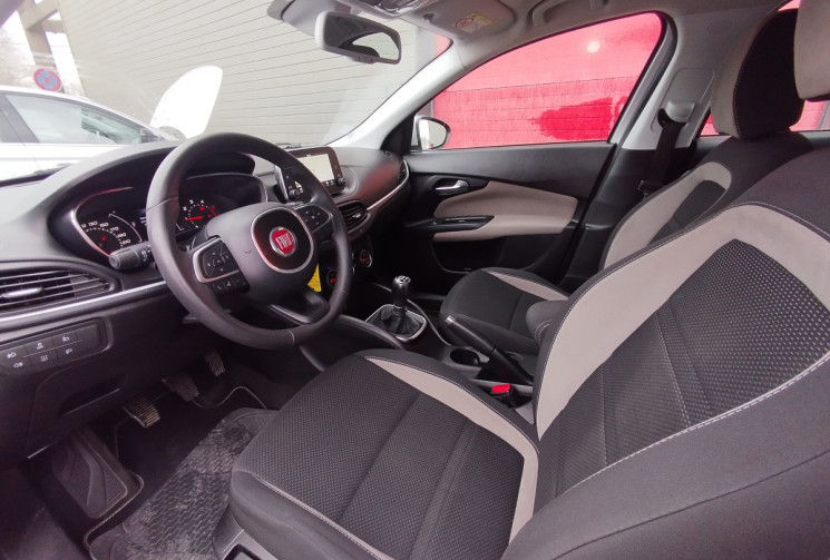 FIAT TIPO 1.3 Multijet 95 S&S BVM5 Business + caméra / Entretien Fiat
