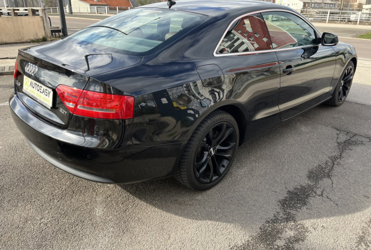 Audi A5 2.0 TFSI AMBITION LUX