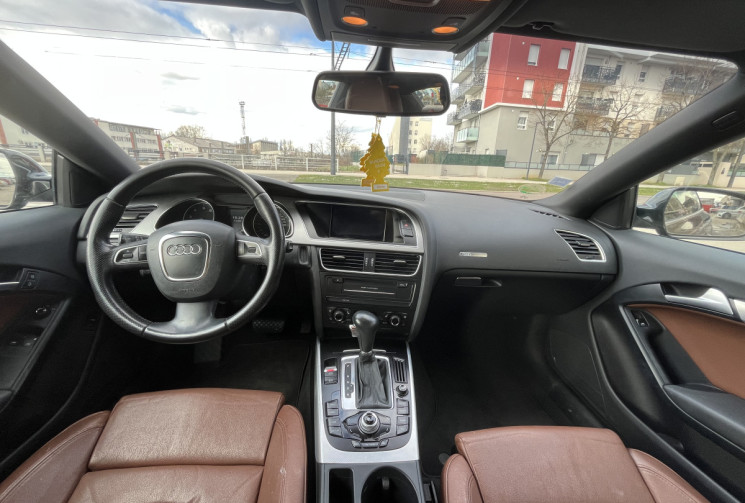 Audi A5 2.0 TFSI AMBITION LUX