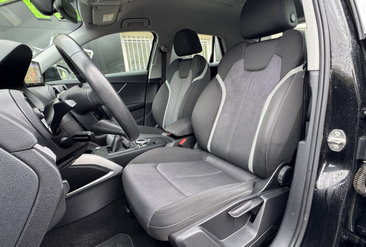 Audi Q2 1.4 TFSi 150 ch CoD Sport / Grand GPS / Entretien complet / Garantie 6 mois